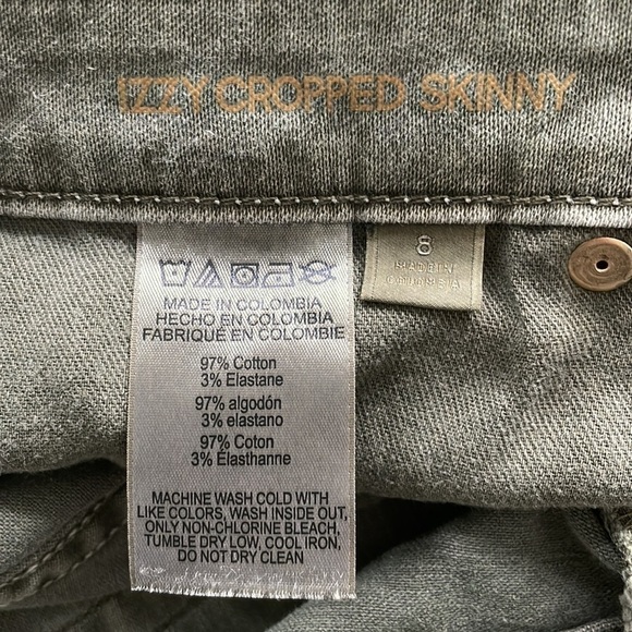 Sz8 Michael Kors Izzy Cropped Skinny Denim in a faded Olive Green. EUC - Picture 8 of 8